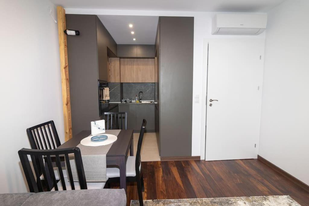 Georgi'S 1 Bedroom Quiet Apartment With Garage Sofia Exterior photo